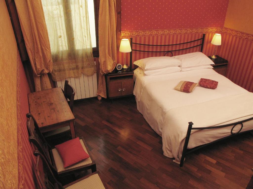 Gourmet B&B Giglio Bianco Флоренція Екстер'єр фото